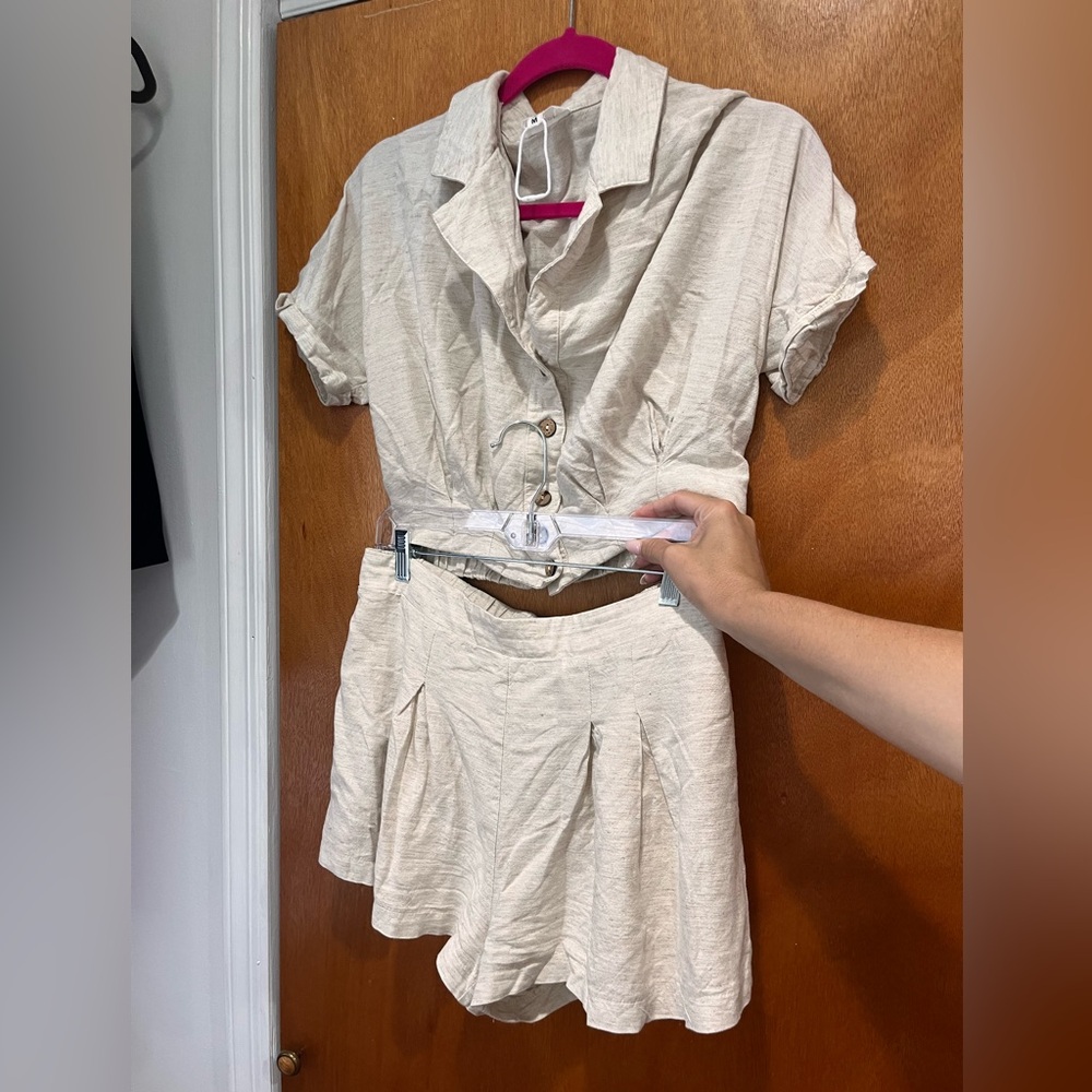 NWOT HEYSON Cream Button-Up Short Sleeve Set